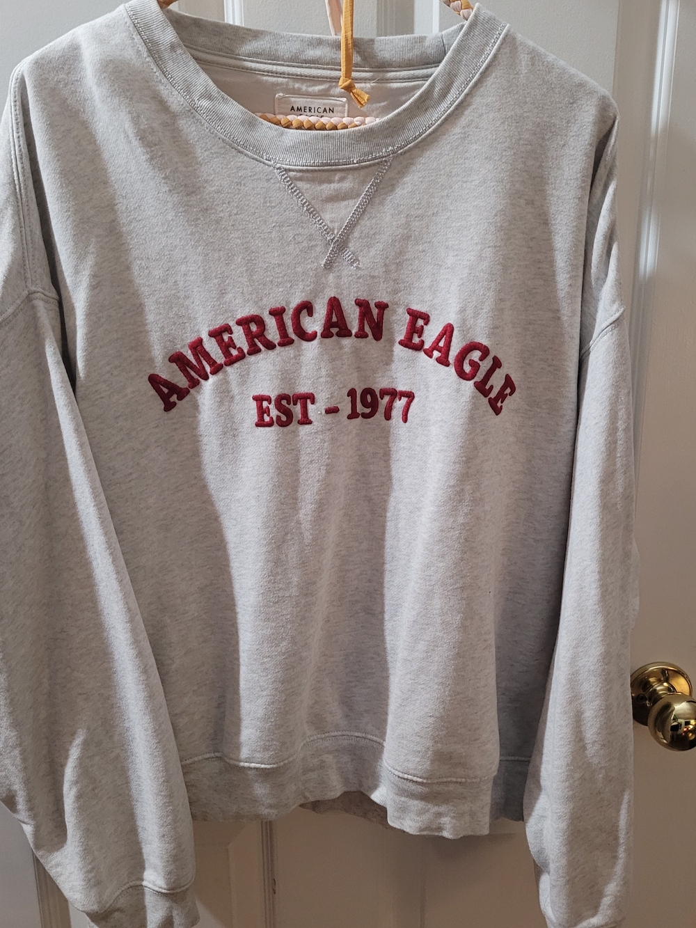 American Eagle Sweater